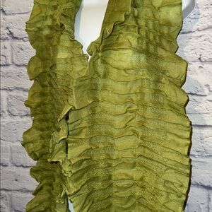 The Limited Lime Green Ruffle Scarf NWT